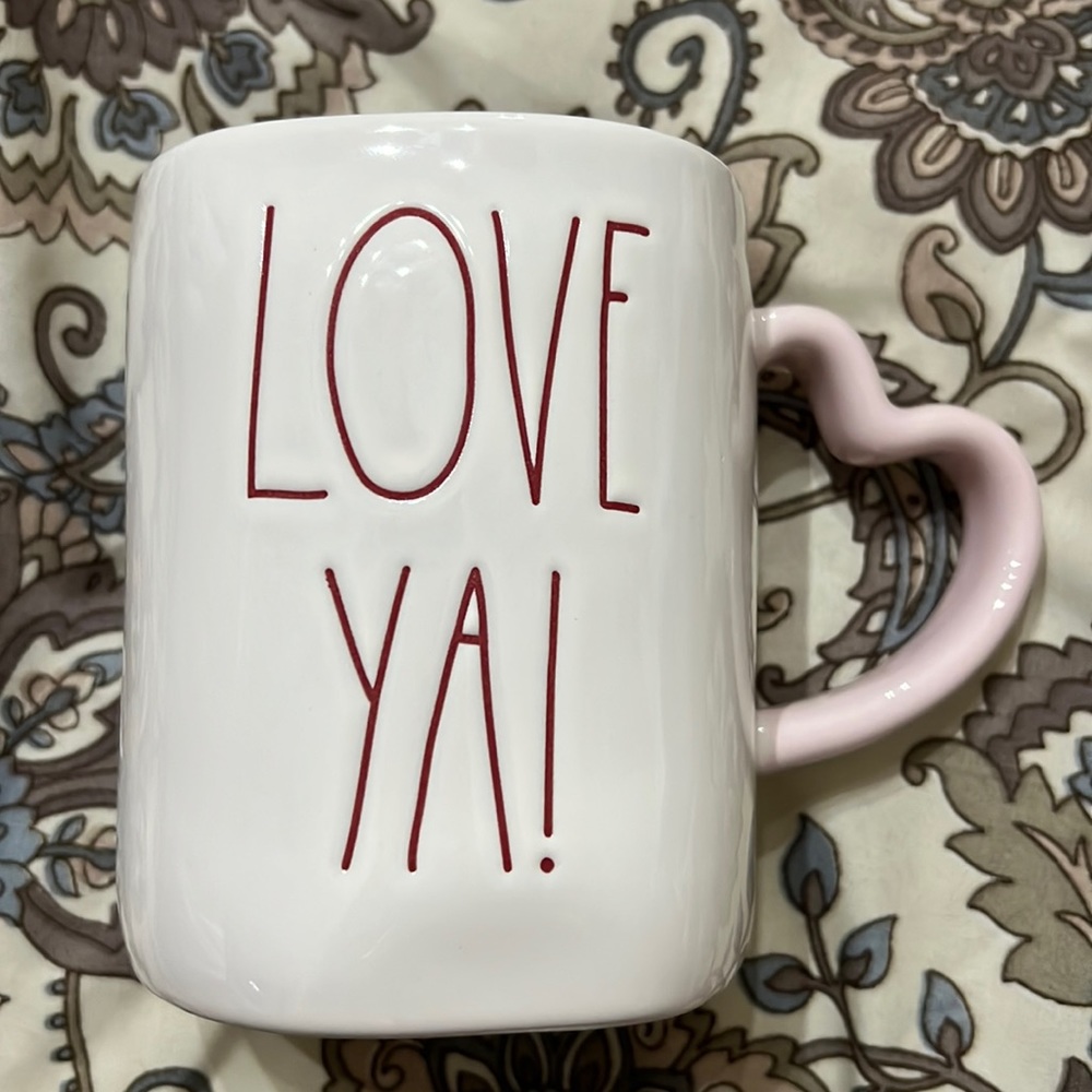 Rae dunn LOVE YA coffee mug